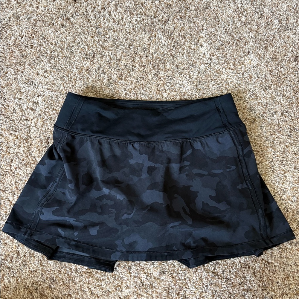 Black camo tennis skirt